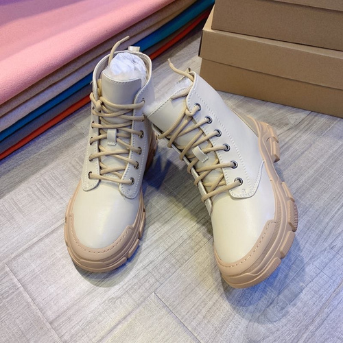 UGG latest running volume boots 35-40-e37fe448